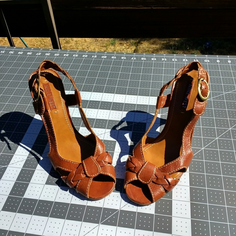 Nine West leather upper heels sexy summer size 8M